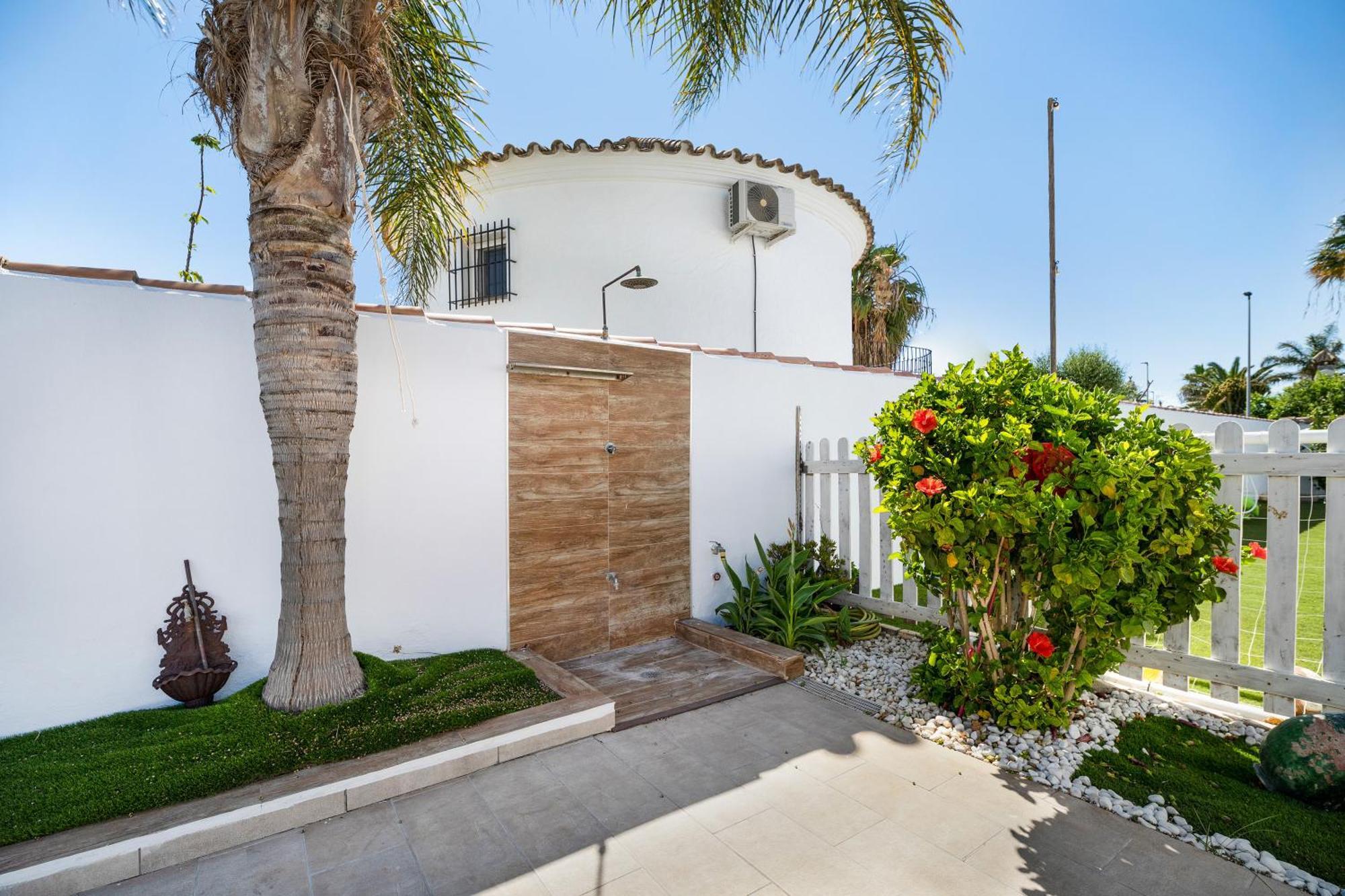 Casa Las Golondrinas-Solo Familias Chiclana de la Frontera Exteriör bild